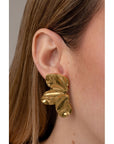 Aretes Media Flor Dorada