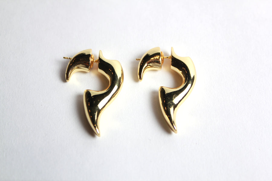 Aretes lanza