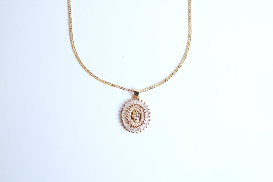 Collar virgen guadalupe zirconias