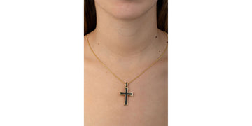 Collar Con Cruz Zirconias Negras