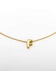 Collar inicial doradas