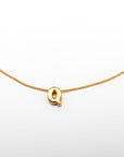 Collar inicial doradas