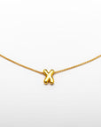 Collar inicial doradas
