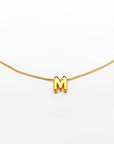 Collar inicial doradas