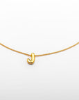 Collar inicial doradas