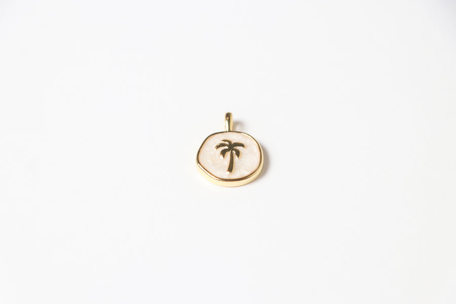 Collar Palmera Fondo Blanco