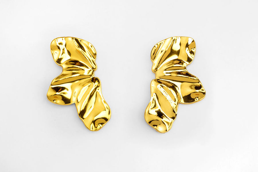 Aretes Media Flor Dorada