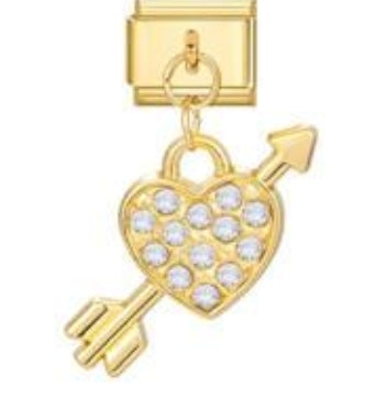 Charm Dorado corazón flechado